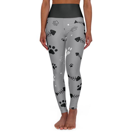 Legging Grey with dog paws pattern - High Waisted Yoga Leggings (AOP)